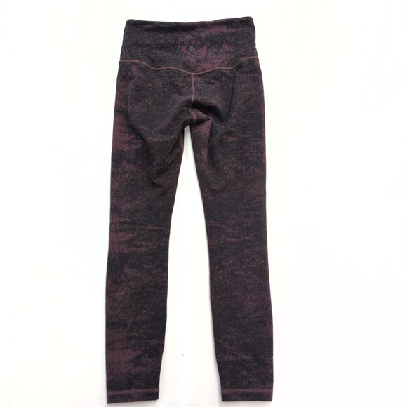 Athleta High-Rise Printed Leggings SP (Petite) - Red - Picture 3 of 10